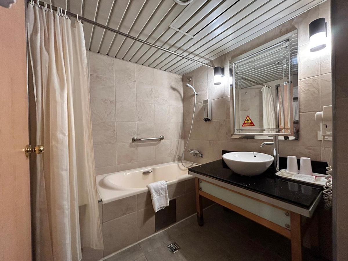 Guide Hotel Zhongli Zhongzheng Taojüan Kültér fotó