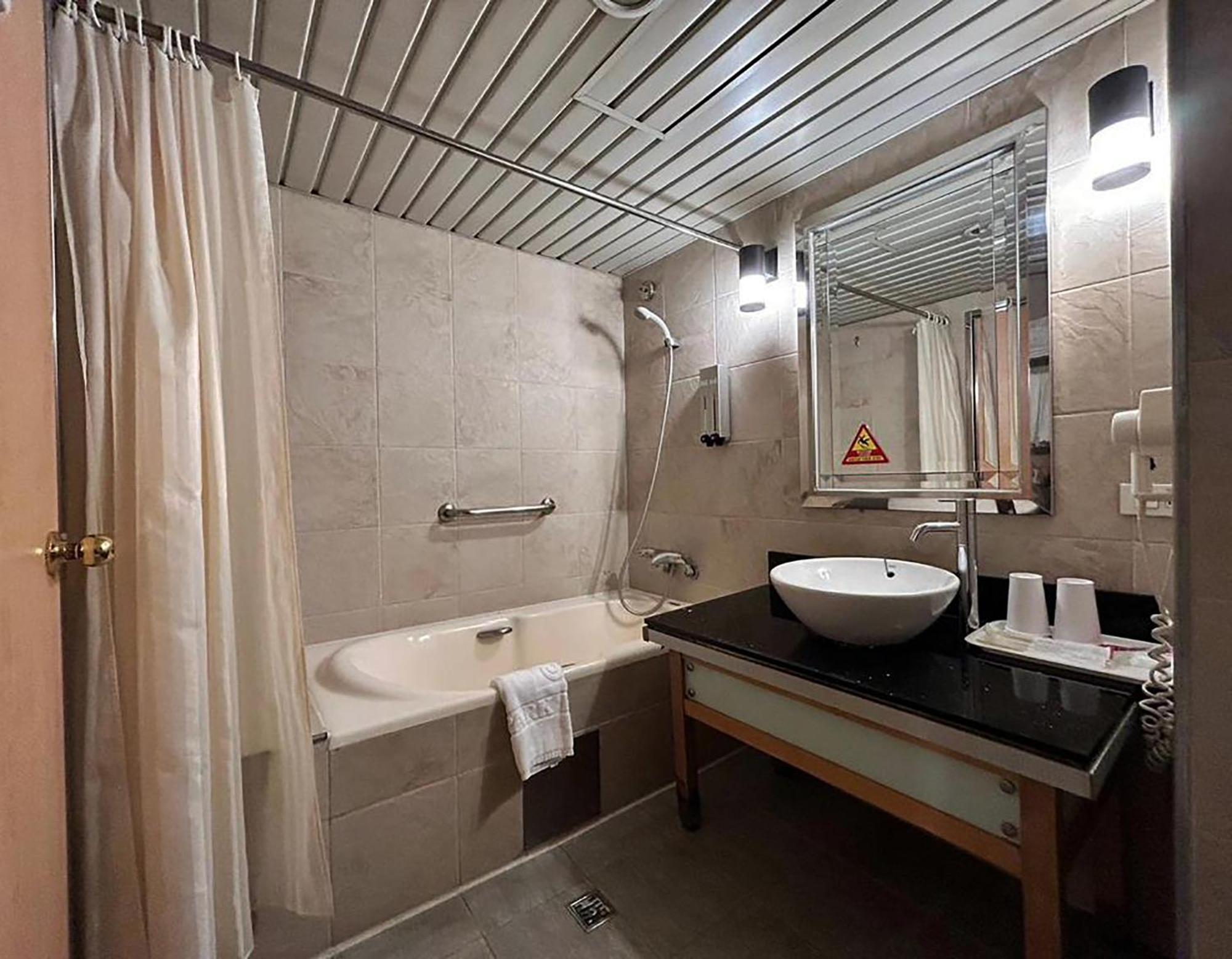 Guide Hotel Zhongli Zhongzheng Taojüan Kültér fotó